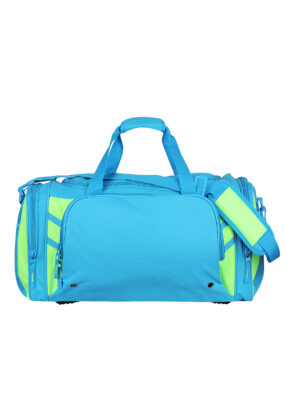 Tasman Sports Bag - Image 12