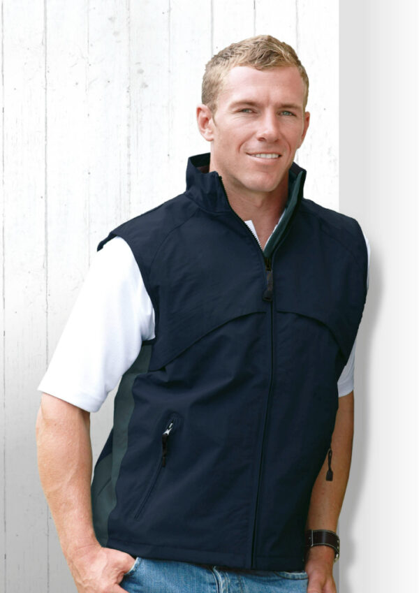 bvgv_worn_00.jpg