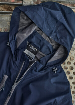 Super Light Packable Rain Jkt - Image 23