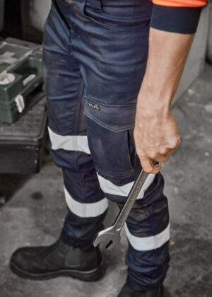 Womens Cuffed Cargo Pant - Image 7