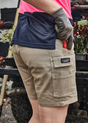 Womens Essential Cargo Short - Image 9