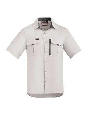 Beige short-sleeve utility shirt with two flap pockets and a vertical zip pocket on the left chest.